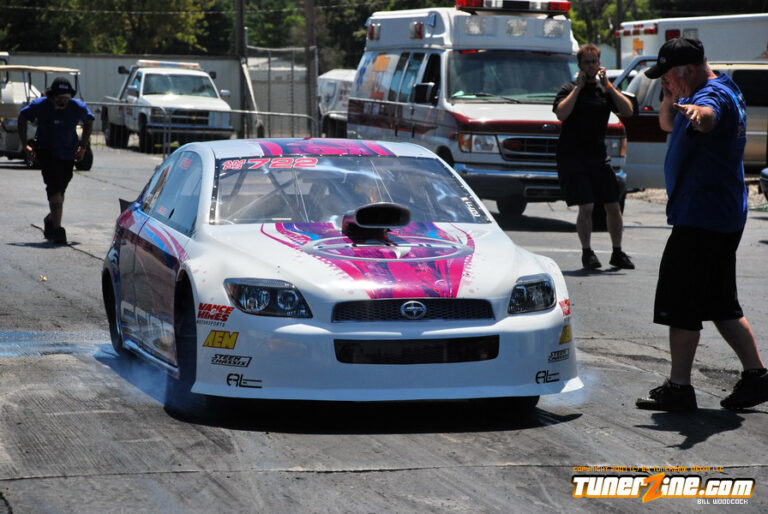 Questioning Leslie Armendariz