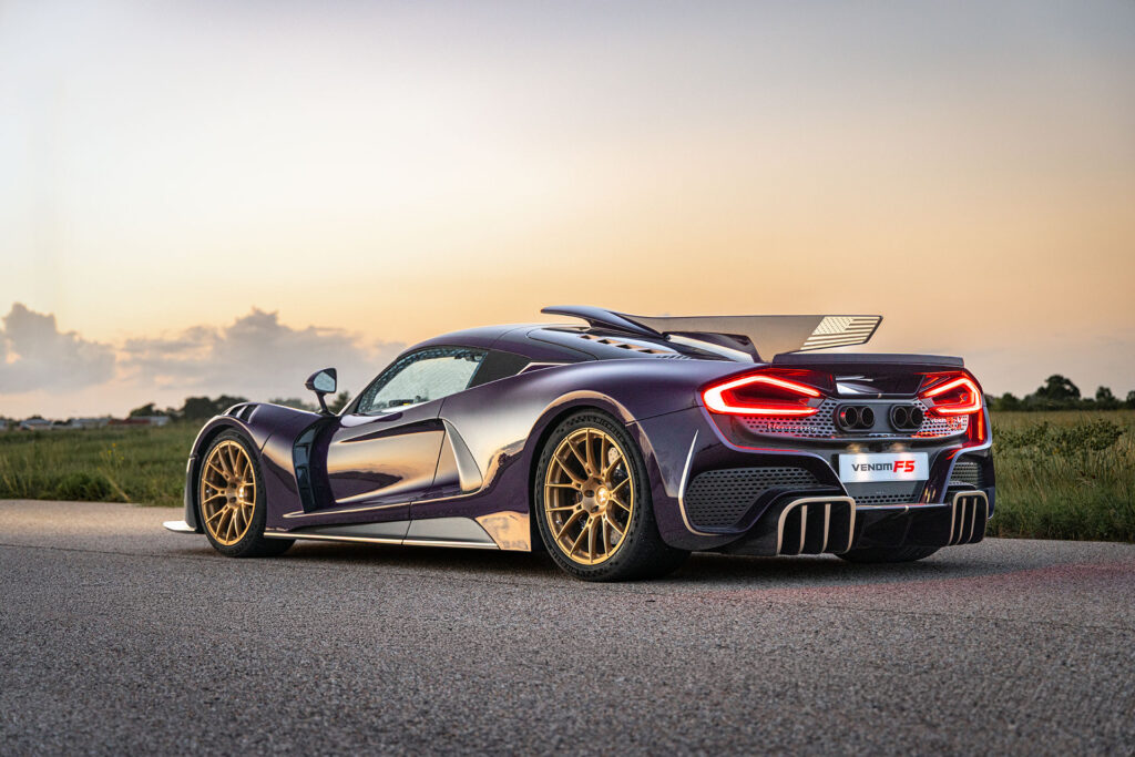 Hennessey Venom F5-M Debuts With 2,031 bhp and Manual