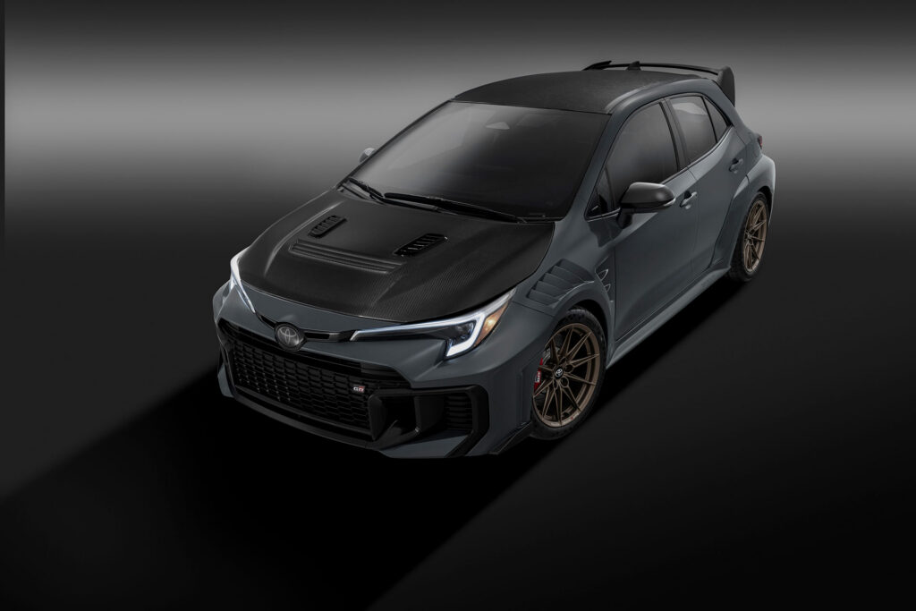 The GRMN Corolla's carbon-fiber bodywork and five-position rear wing | Image: Toyota