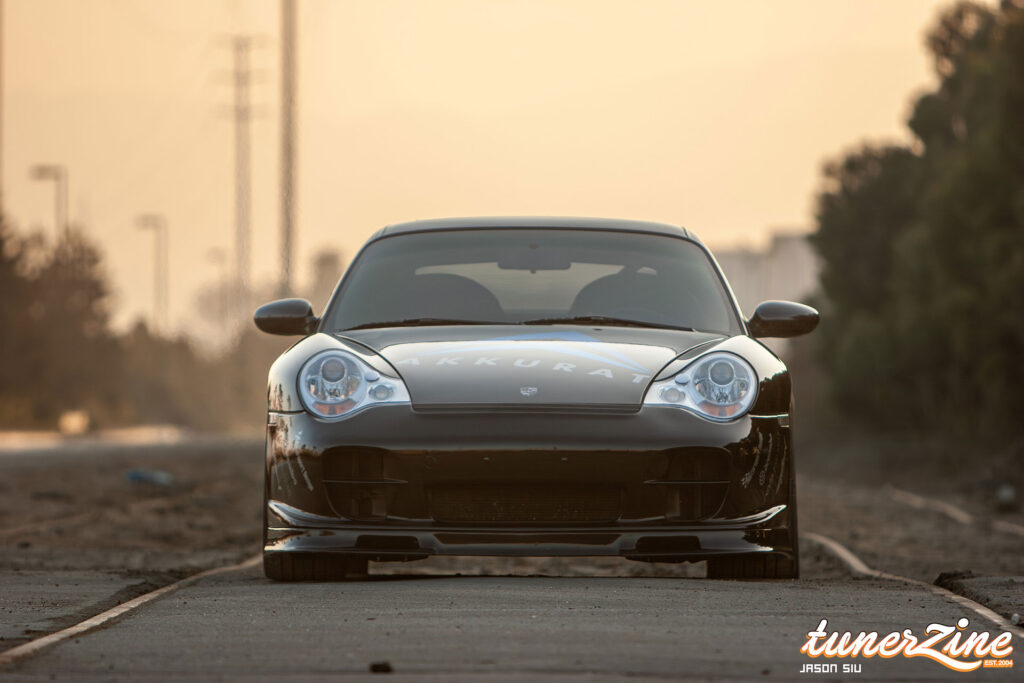 Sharky’s Porsche 996 Twin Turbo: Hop In