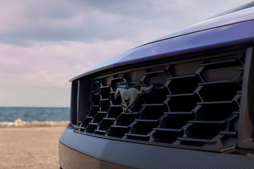 Ford Mustang Dark Horse SC Convertible