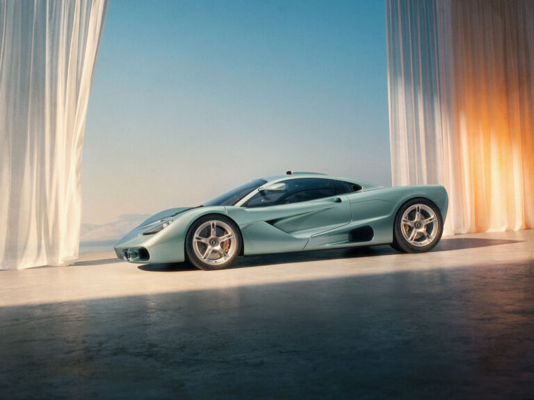 Gordon Murray S1 Debuts as a Touring V12 Supercar