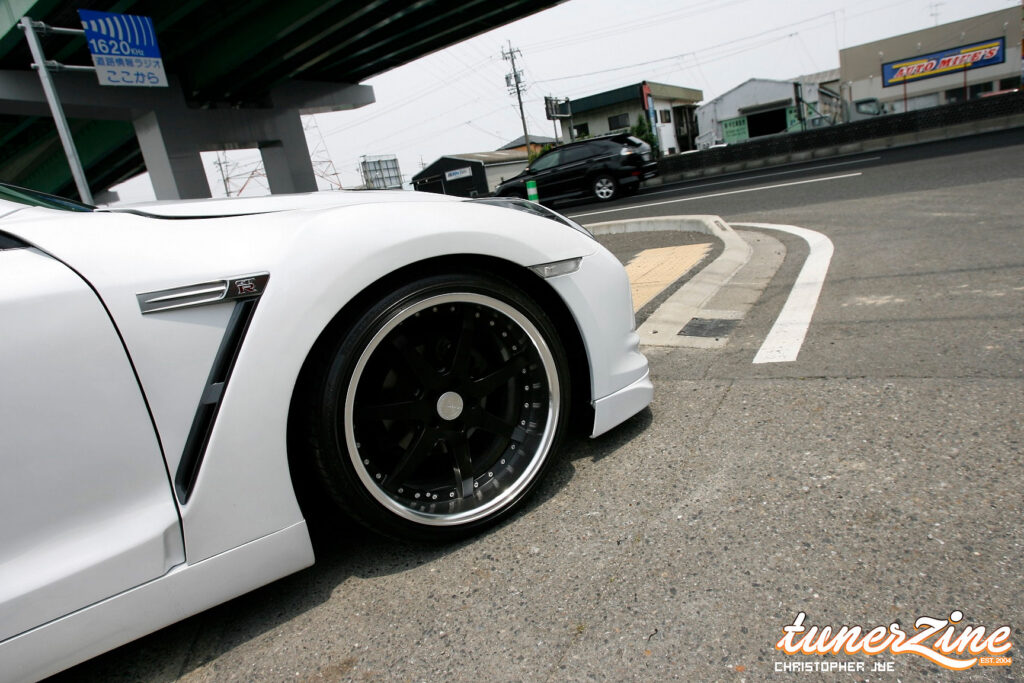 Kids Heart Nissan GT-R Wagon