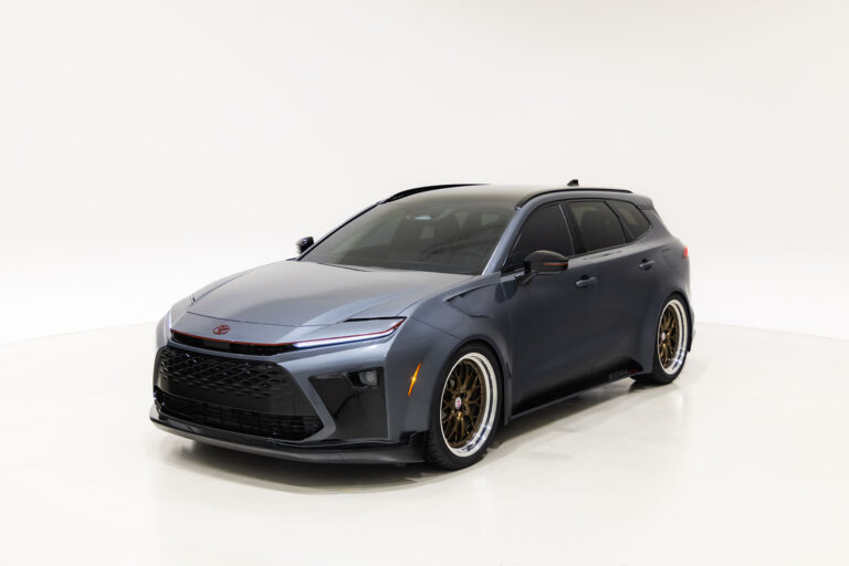 Toyota Crown Signia GT-S Concept Drops Five Inches for SEMA